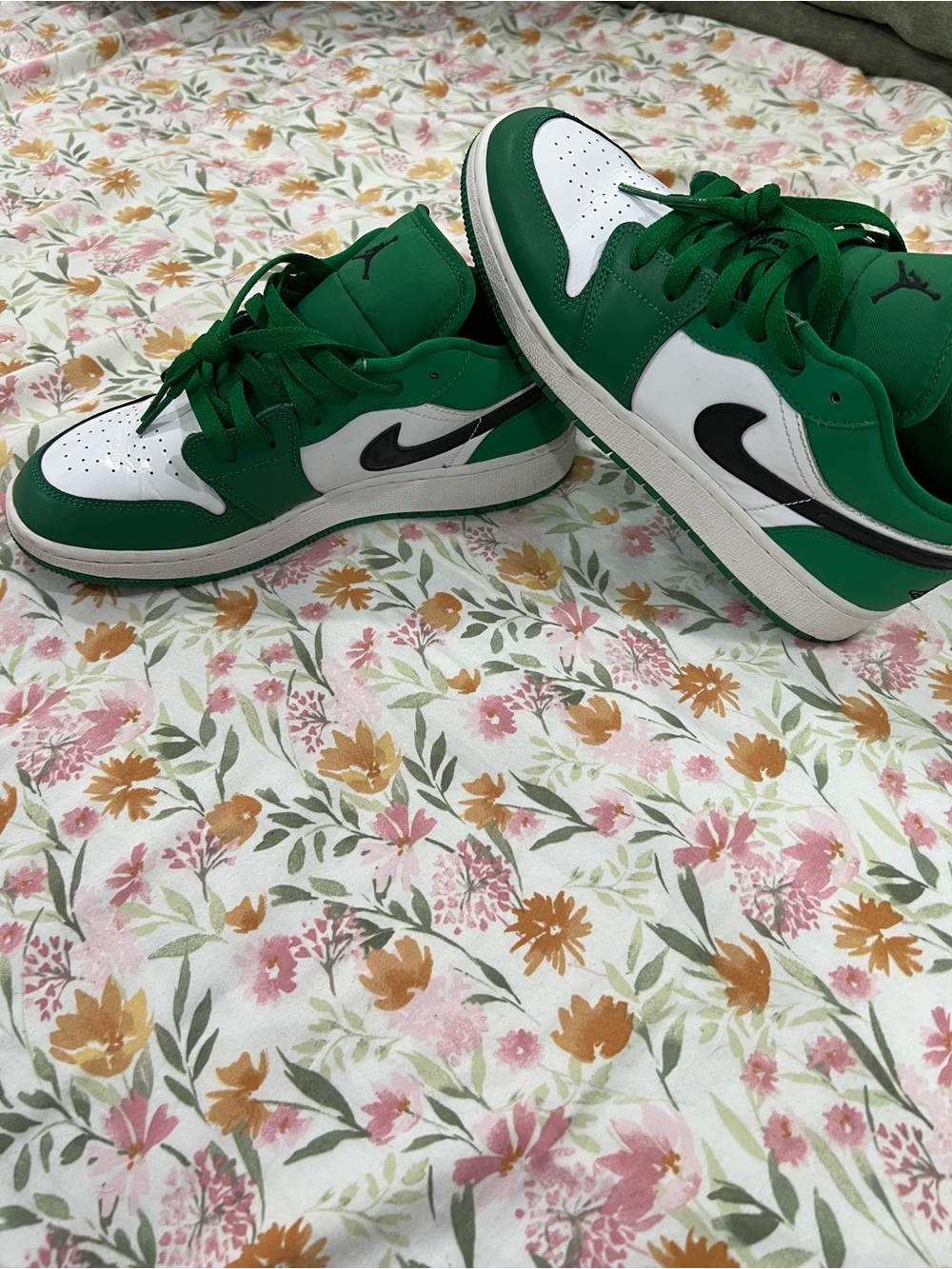 Jordan Youth High-Top Sneakers in Vibrant Green and Black